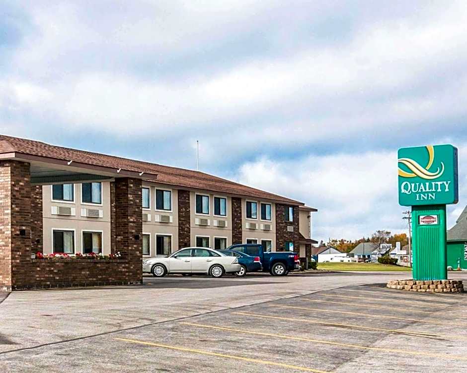 Quality Inn Saint Ignace I-75
