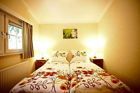 Chalet met 2 slaapkamers -Veranda 4