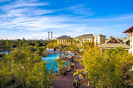 Loews Royal Pacific Resort at Universal Orlando