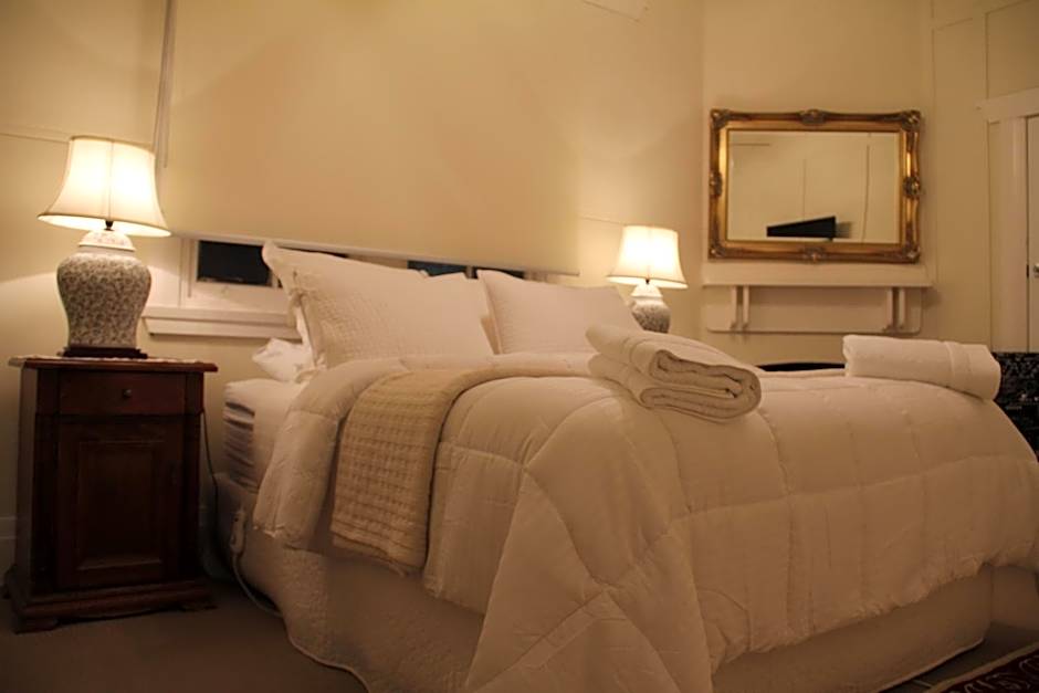 Mentor Chambers Apartment Bed & Breakfast