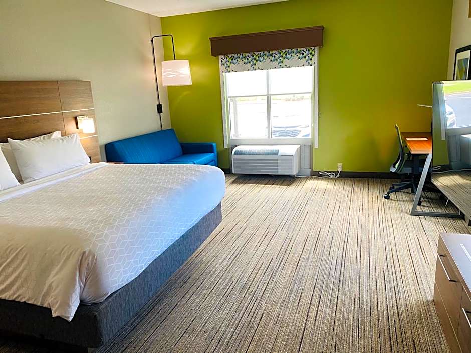 Holiday Inn Express & Suites - Enterprise by IHG