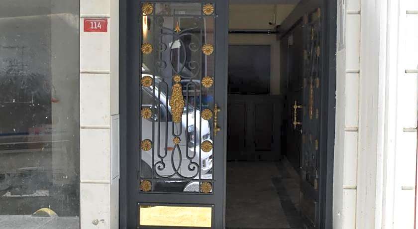 Shishly Palace Hotel