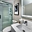 The Insignia Hotel, Sarnia, a Tribute Portfolio Hotel