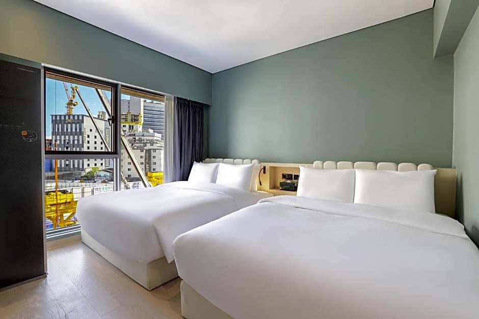 Brown Dot Hotel Haeundae