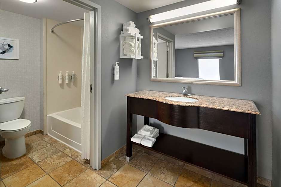 Hampton Inn By Hilton Rochester-Irondequoit