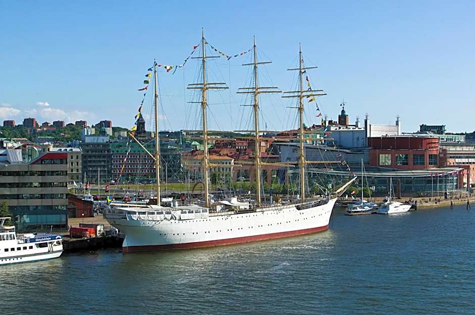 Hotel Barken Viking