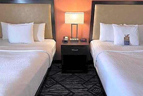 Queen Room with Two Queen Beds - Non-Smoking