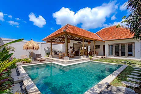 Saé Villa - Private Escape near Seminyak