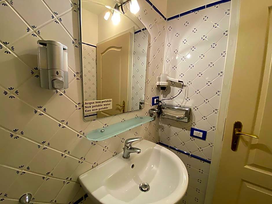 Petite Maison - Petits Appartements