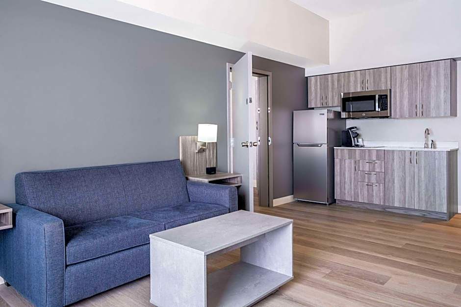 Microtel Inn & Suites by Wyndham Kanata Ottawa West