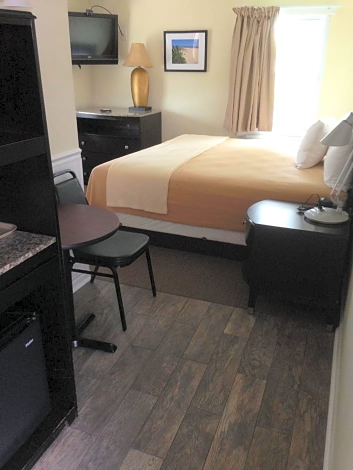 Shore Point Motel