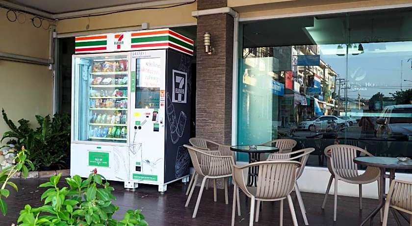 Phromsuk Hotel Ayutthaya