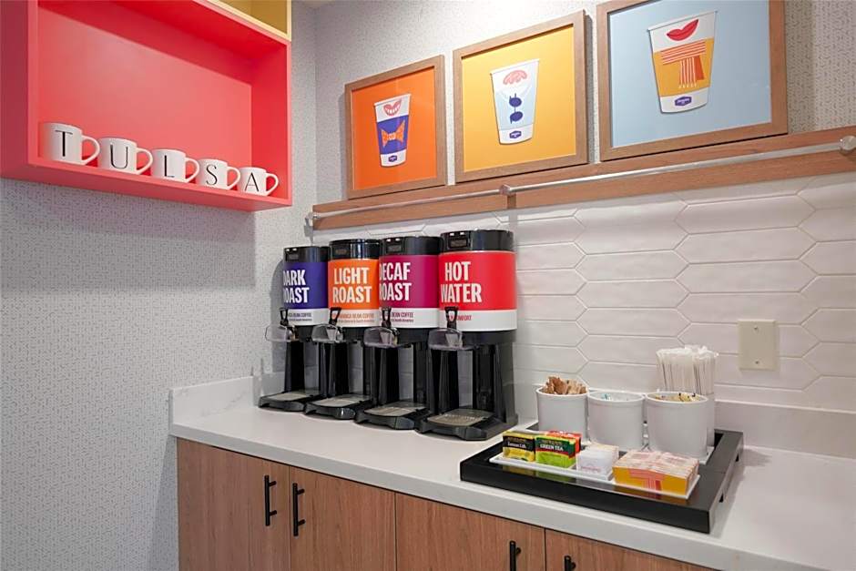 Hampton Inn By Hilton And Suites Tulsa Hills