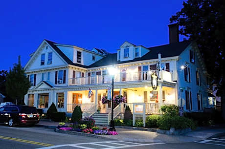 The Kennebunk Inn