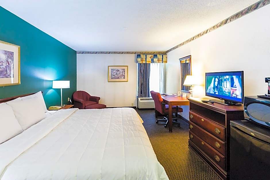 The View Inn & Suites Bethlehem / Allentown / Lehigh Airport
