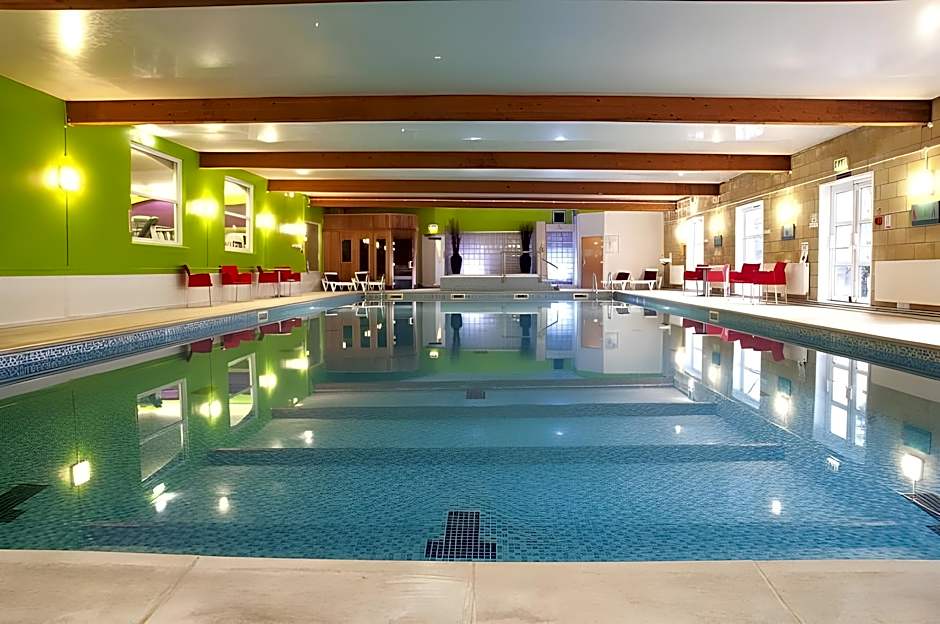 Manchester Airport Stanley Hotel by Belvilla