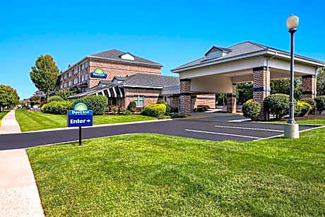 Days Inn by Wyndham Hershey