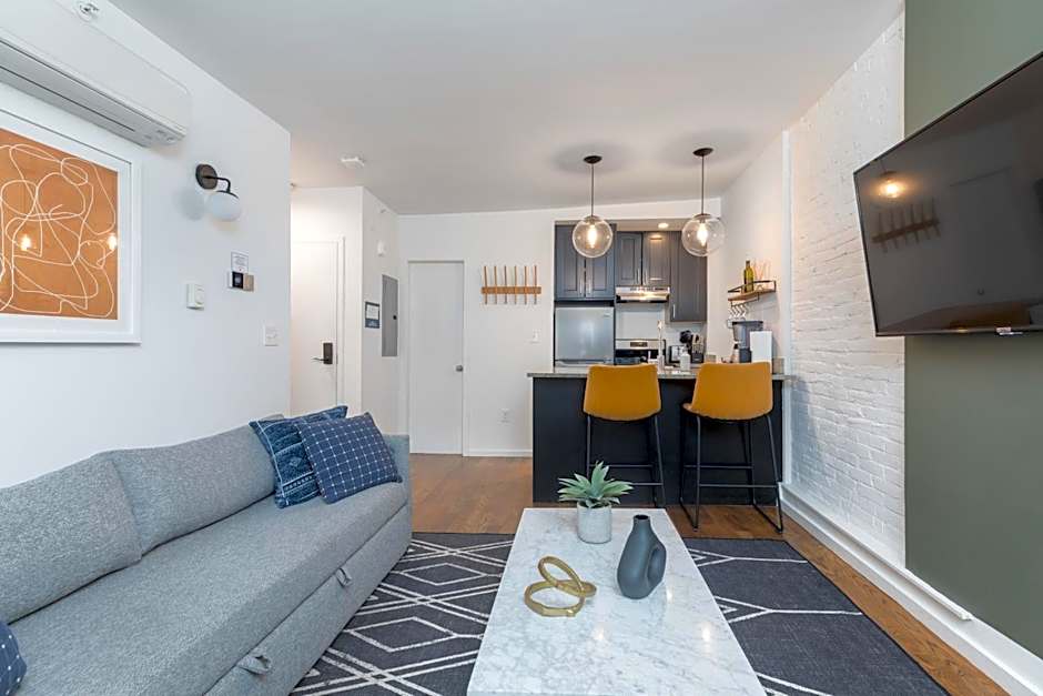 304 Newbury Street by Thatch