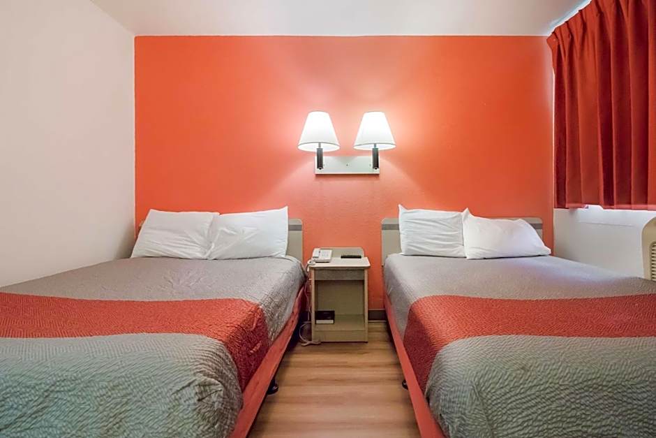 Motel 6-Moses Lake, WA