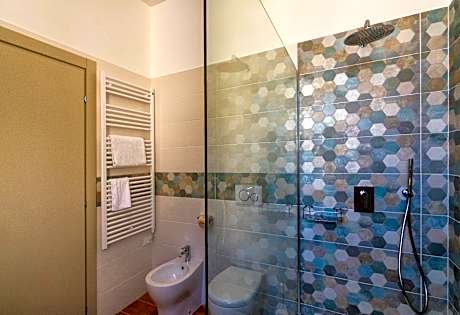 Deluxe Room Dependence