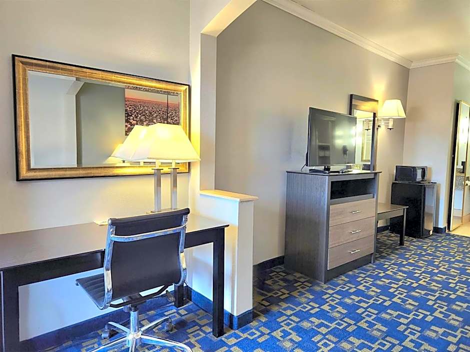 Days Inn by Wyndham Robstown