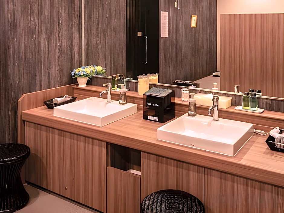 Hotel Route Inn Shikoku Chuo