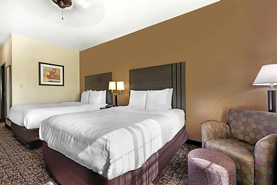 Best Western Carthage Inn & Suites