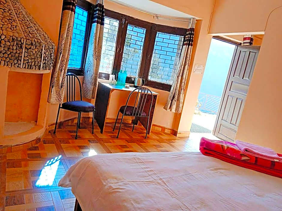 Photo 1 of 6 of Double Room