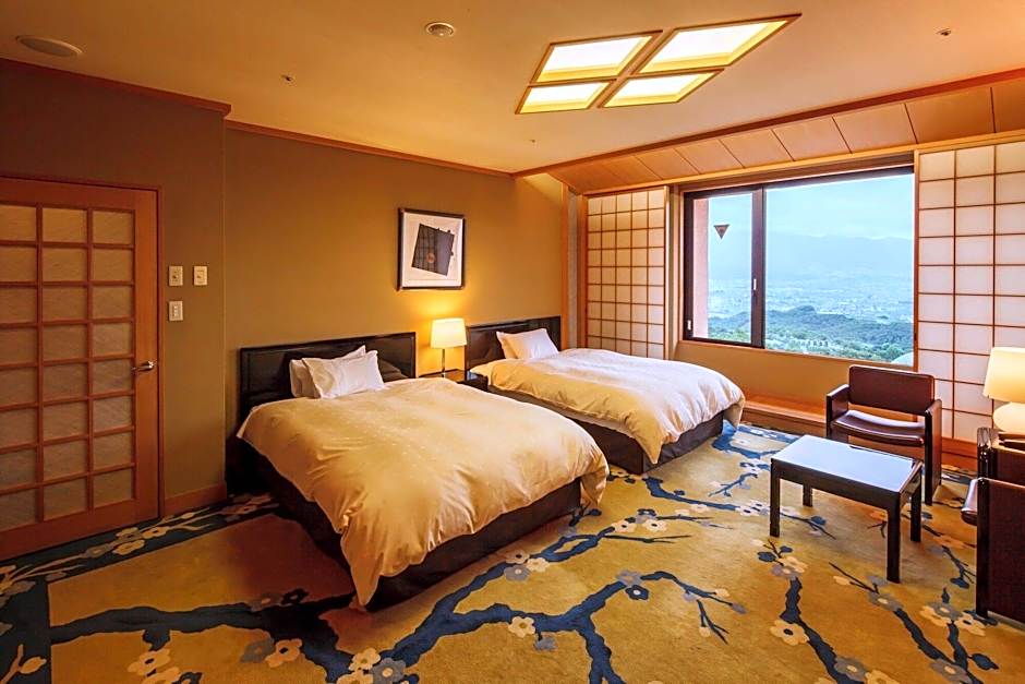 Fruit Park Fujiya Hotel
