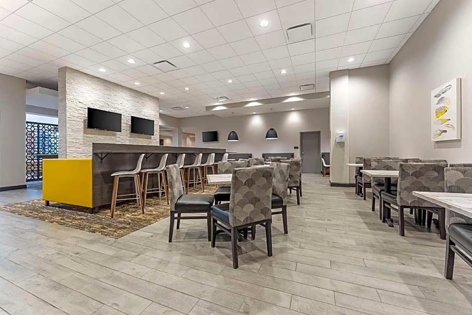 Best Western Plus Cranberry-Pittsburgh North