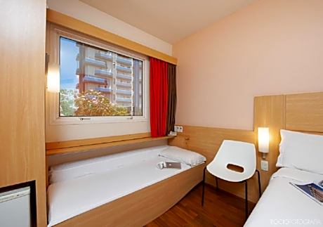 Standard Apartment with 1 Double Bed and an extra bed