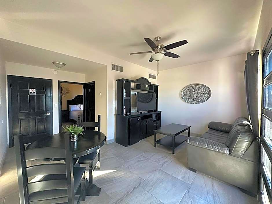 Playas Hotel Suites