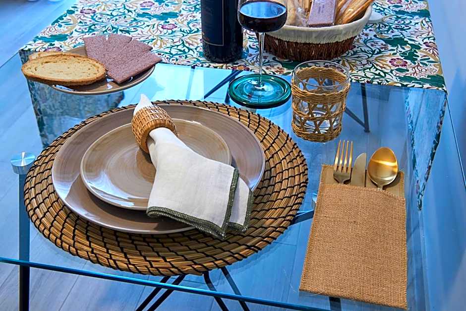 La Marina Apartment Suites