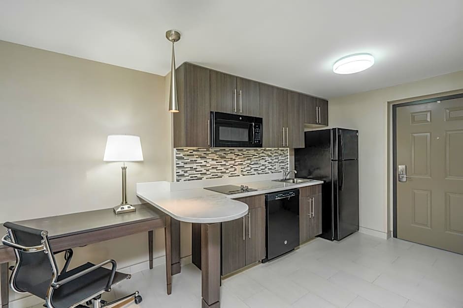 Baymont by Wyndham Clarksville