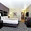 La Quinta Inn & Suites by Wyndham Denver Gateway Park