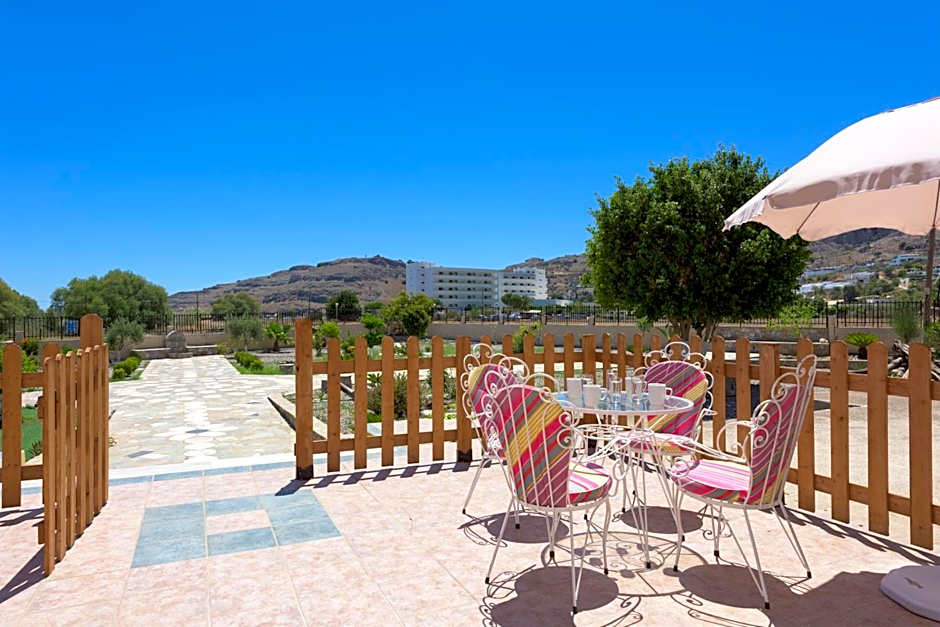 Vlycha Beach Apartments