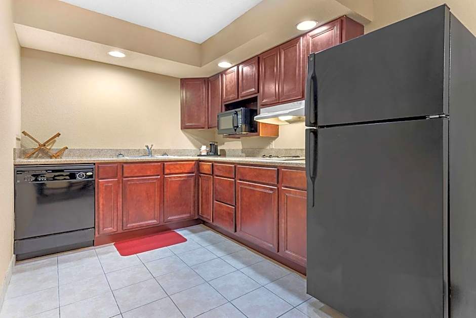 Comfort Suites Findlay