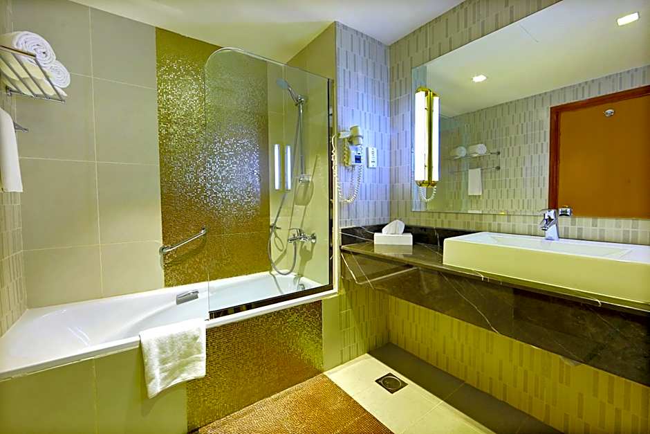 Vision Imperial Hotel Formerly Excelsior Hotel Downtown