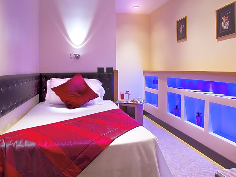 Marcella Royal Hotel