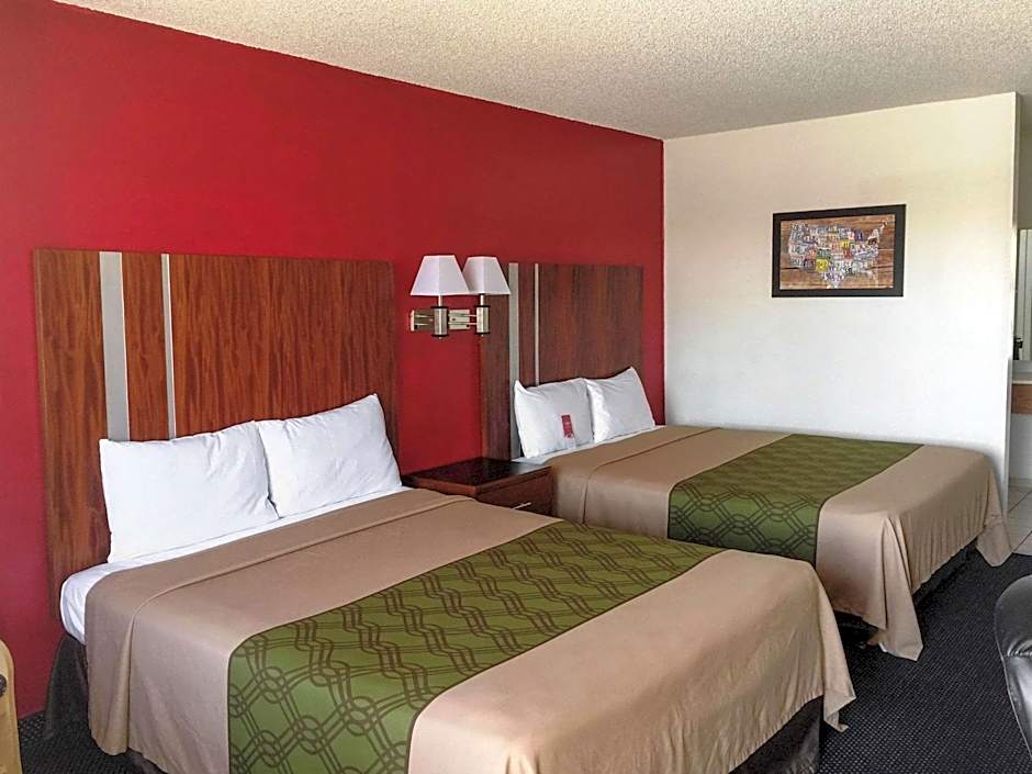 Econo Lodge On Historic Route 66