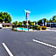 Muir Lodge Motel