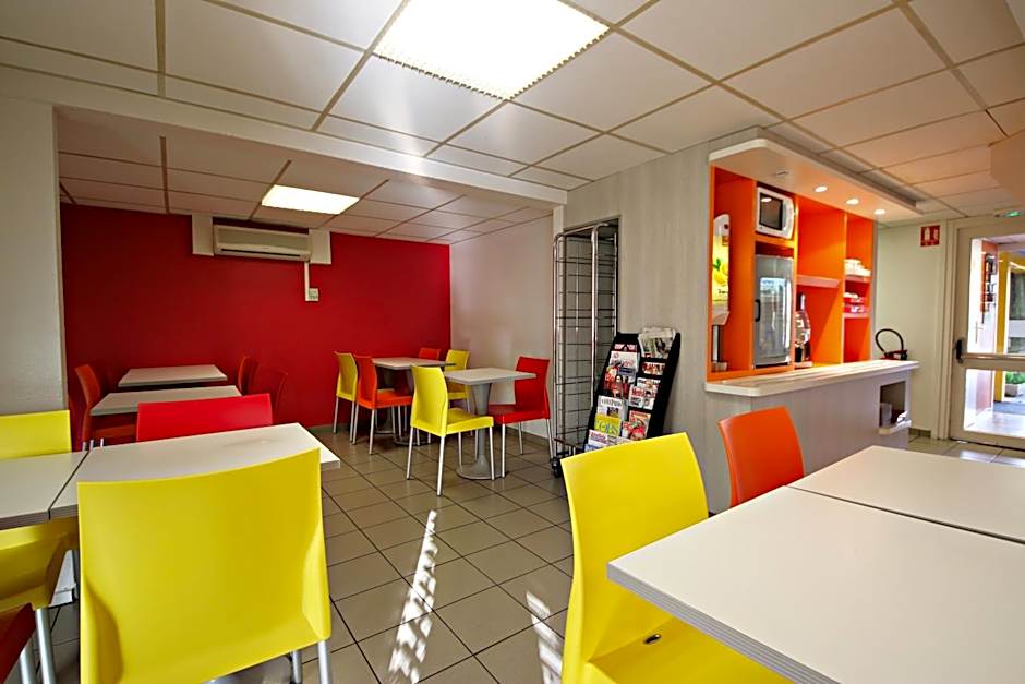 Premiere Classe Reims Sud - Bezannes