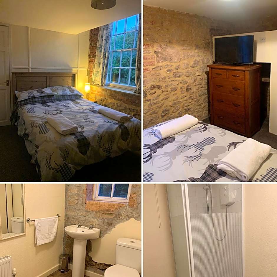 Crosskeys Inn Guest Rooms in Wye Valley