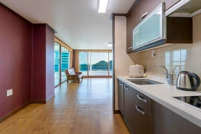 Namhae Season Hotel