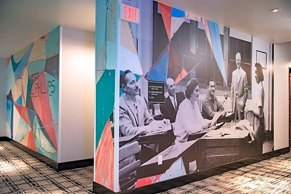 Hotel Indigo Madison Downtown By IHG