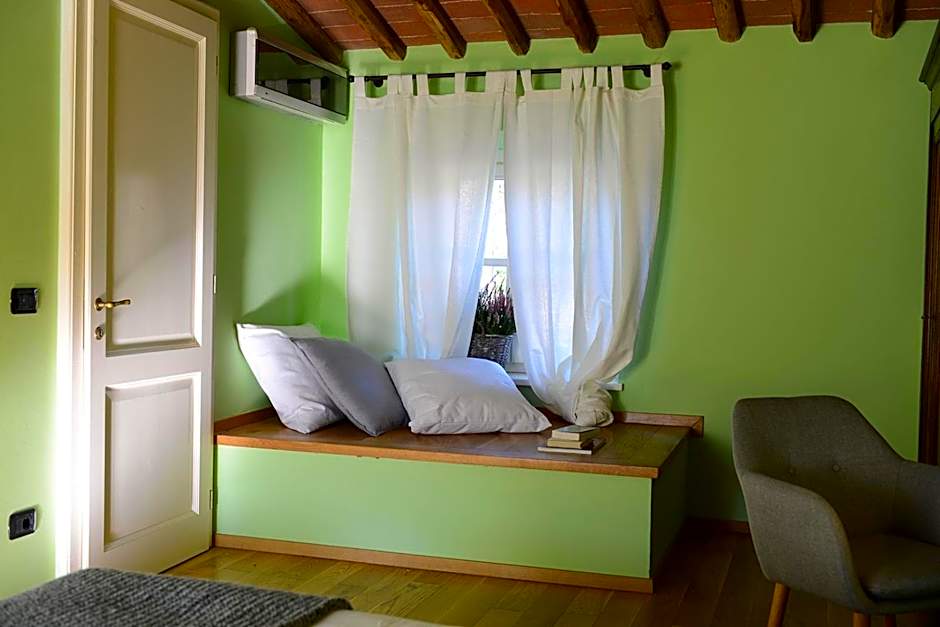 Junior Suite, Garden View — 8 fotoğraftan 1. fotoğraf