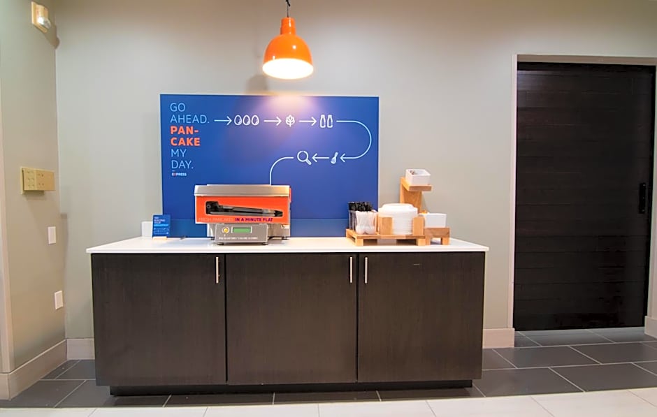 Holiday Inn Express And Suites Indianapolis Northwest By IHG