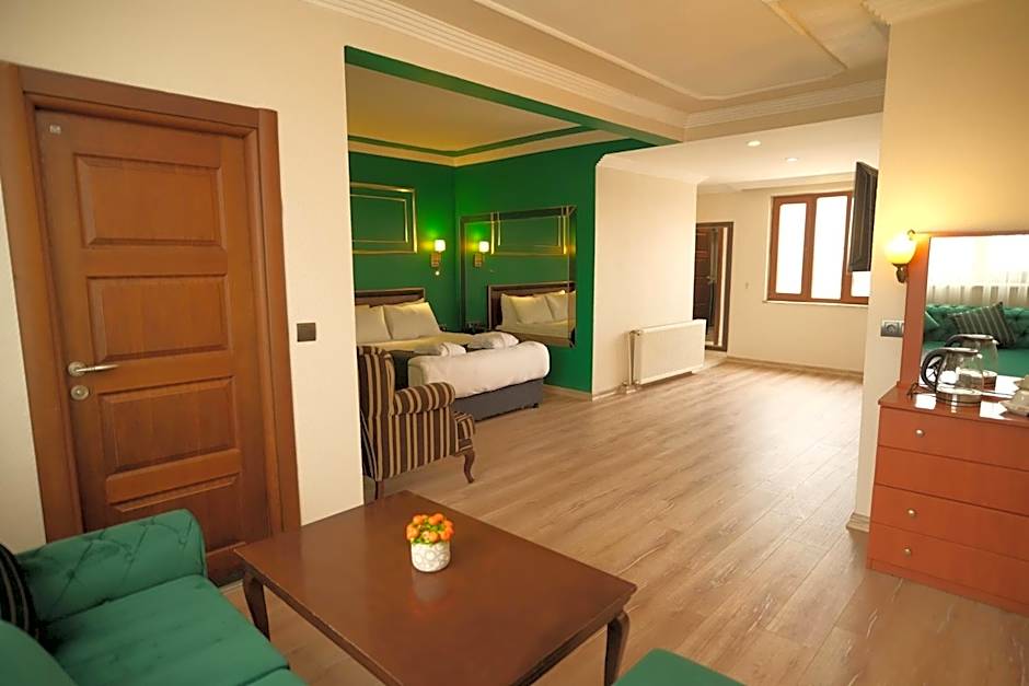 Photo 1 of 6 of Junior Suite