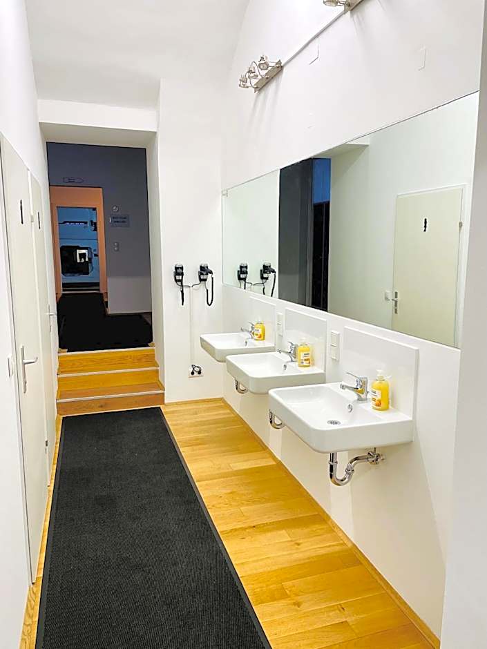 Space Home Apartment - Downtown