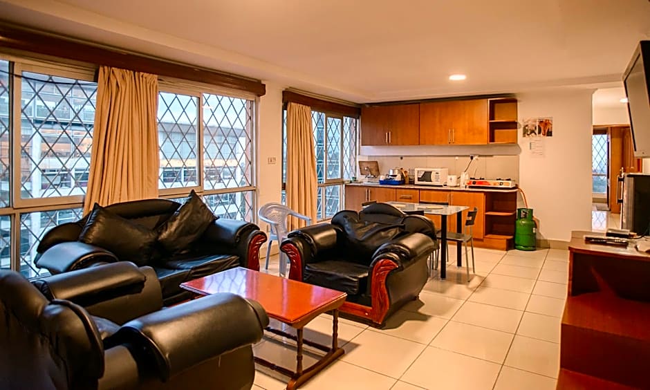 Diamond Plaza Apartments